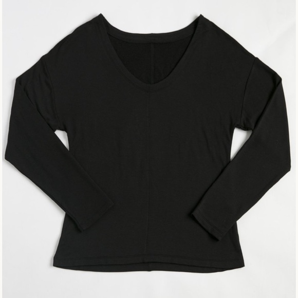 Pure Fiber Delilah black loungewear sweater! - Picture 1 of 7